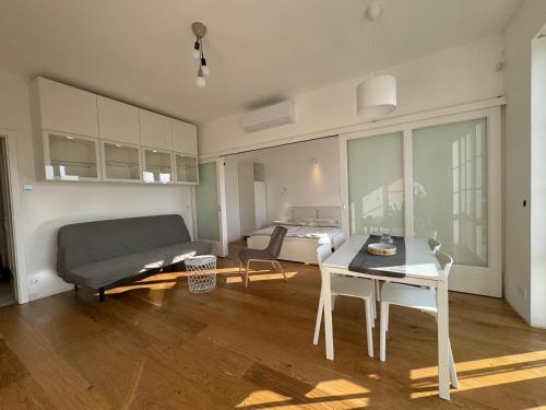 BrightlyApartment 1013 Budapest, Attila út 22 kép - 3