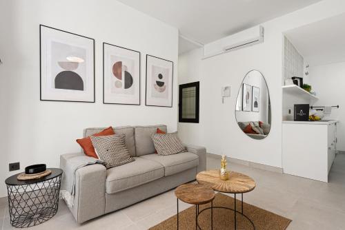 Peña Family by Del Parque Flats