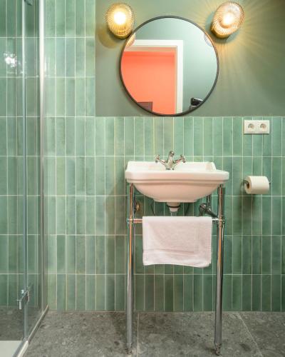 Un baño de Palais Palffy Suits