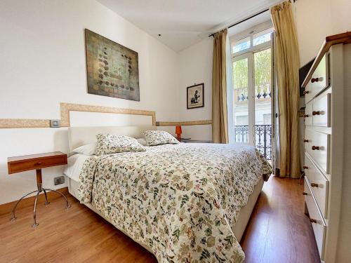 en centre ville magnifique pied a terre ran44 photo 2