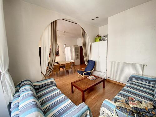 en centre ville magnifique pied a terre ran44