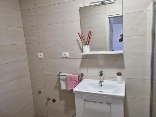 Studio Narcisa N2