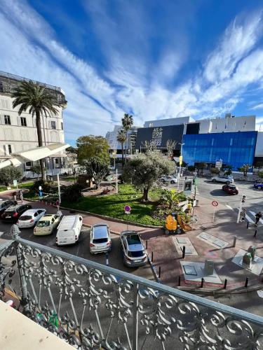 Palais Croisette Plage - 45 m2 Luxe - 2 Balcons