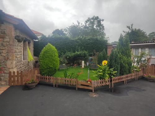 Gallery image of playa y montaña in Cabezón de la Sal