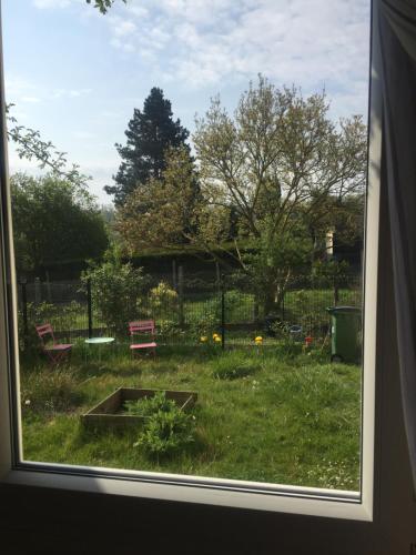 Photo de la galerie de l'établissement studio refait à neuf avec jardin partagé, à Amiens