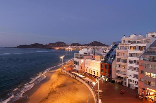 Spectacular 3-Bedroom Ocean View in Las Canteras