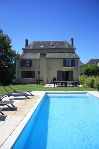 Villa Le Printemps, maison 15 pers avec piscine