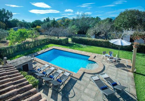 Can Gato by Vintage Travel