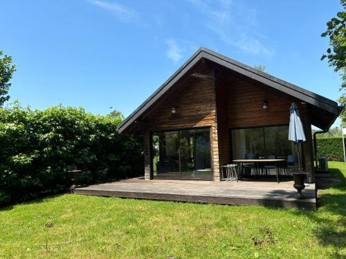 Chalet les pieds dans l'eau Lac Aiguebelette
