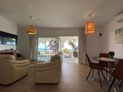 Foto Independent Villa BEACH HOUSE EL BOSQUE 3