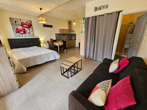 Ένα ή περισσότερα κρεβάτια σε δωμάτιο στο CARDELLINI 23