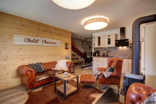 A seating area at Chalet Charivari Inzell