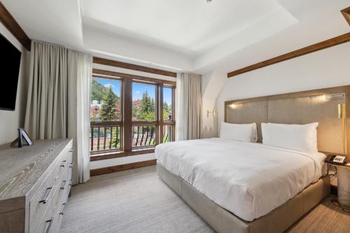 The Aspen Mountain Residences photo 2