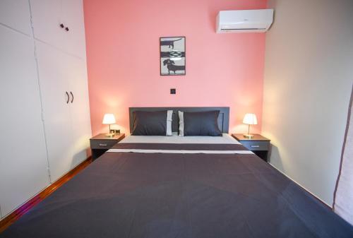 Spacious Apartment near Panormou Metro with Self Check-in
