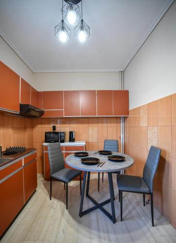 Spacious Apartment near Panormou Metro with Self Check-in