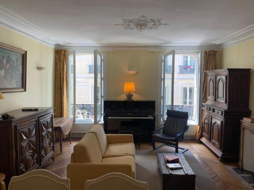 Chaleureux 3 pièces haussmanien au cœur du Quartier Latin