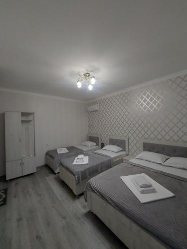 Postel nebo postele na pokoji v ubytování Hotel Rabat Castle