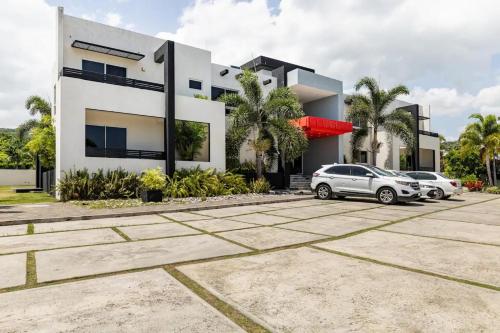 Gallery image of 2 Bed Sea View PrivBeach Free Parking in Runaway Bay