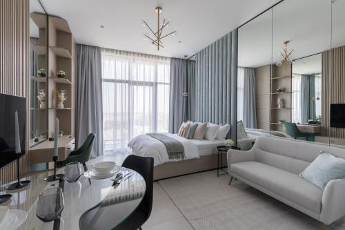 Cozy Studio in Westwood By IMTIAZ