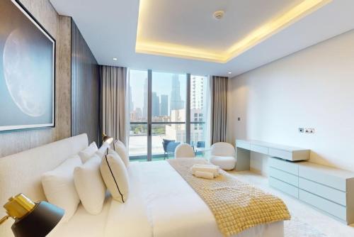 Vacationer I The Sterling - Modern One Bedroom
