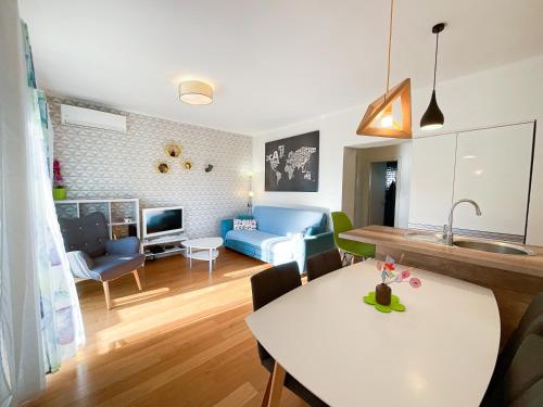 City Charm Apartment