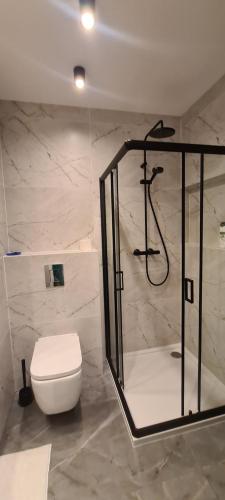 Et badeværelse på Studio Baltic Garden NADMORSKI RAJ Sztutowo