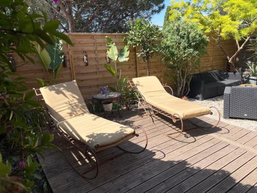 Cocon douillet avec jardin près de la mer