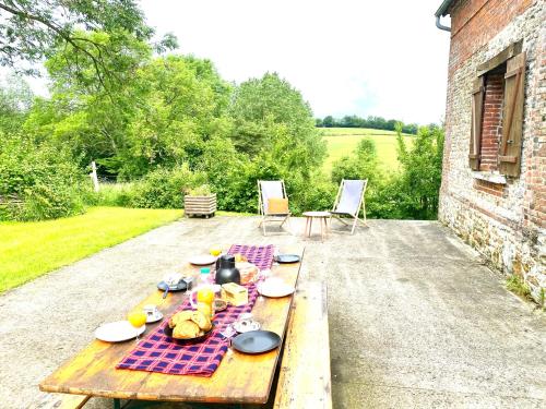 Zahrada ubytování Le Cottage de la Poussinière - Vue panoramique 6p