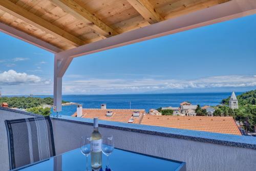 Apartments with a parking space Losinj, Losinj - 23418