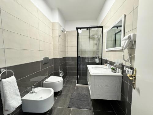 Galería fotográfica de R Apartments en Shëngjin
