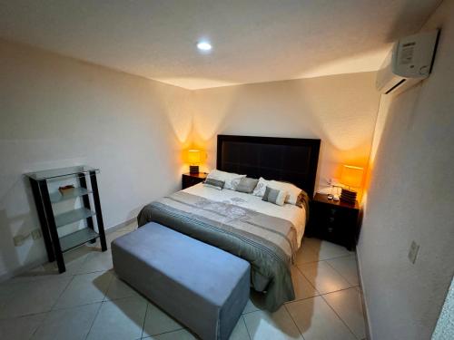 Postel nebo postele na pokoji v ubytování Gran Alojamiento de Lujo Climatizado