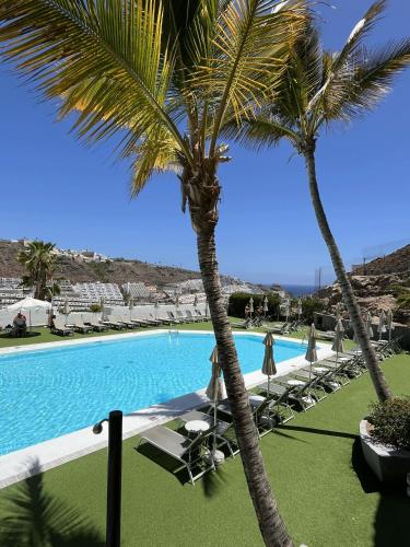 Casa4You 110 - With heated pool, city and partial sea views