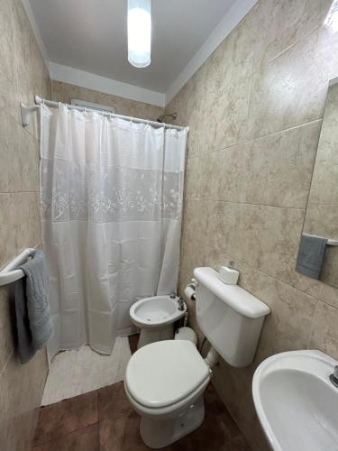 Ένα μπάνιο στο Departamento ISABELLA