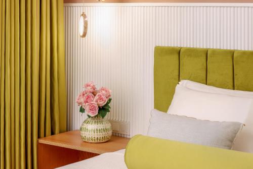 Postel nebo postele na pokoji v ubytování Mirage Suite, Cosy&Stylish
