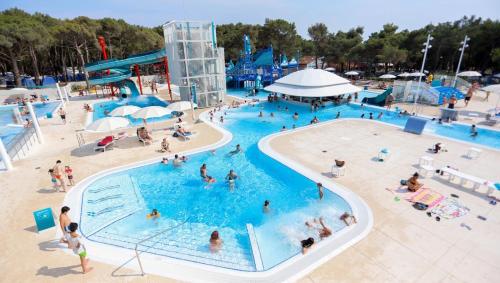 Bazén v ubytování Losinj Glamping - Camp Čikat - Wild nebo v jeho okolí