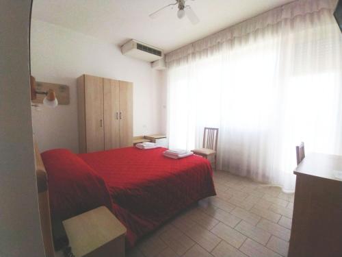 Llit o llits en una habitació de Hotel K2