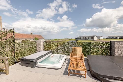 Gambar di galeri bagi Lodge No 8 - St Andrews Lodge Park di St Andrews