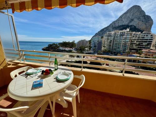 27C VORA 1 dormitorio con vistas al mar y wifi