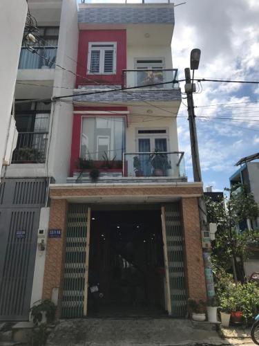 ホーチミン・シティにあるThủ Đức Home - Nơi nghỉ ngơi như ở nhà, ấm áp tình thânの白赤の家屋