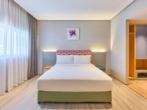 Ibis Styles Dubai Jumeira Image