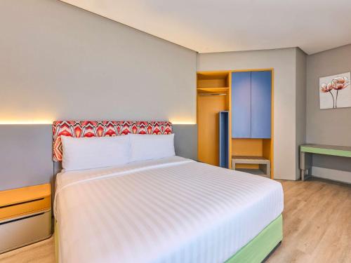 Ibis Styles Dubai Jumeira Image