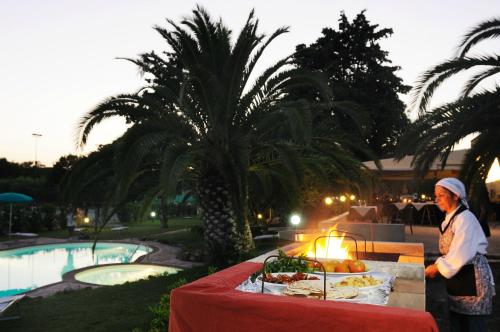 Piscina di Alghero Resort Country Hotel & Spa o nelle vicinanze