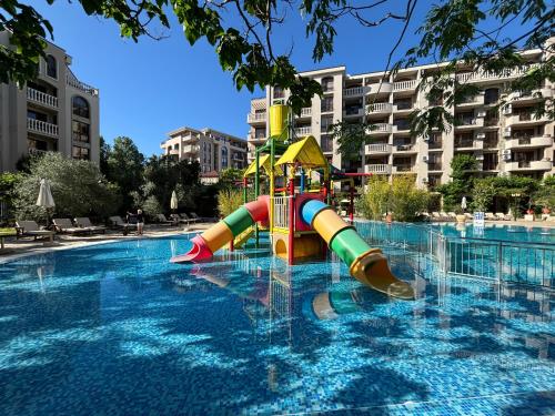 Studio/free yoga&aqua aerobic