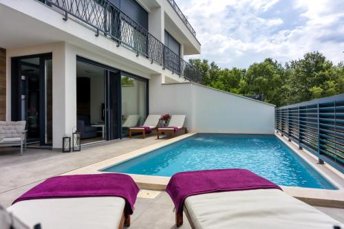 Casa Ella with Private Pool