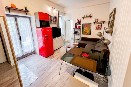 Photo de la galerie de l'établissement Terrasse ombragée avec vue, Quartier des Artistes, à Avignon