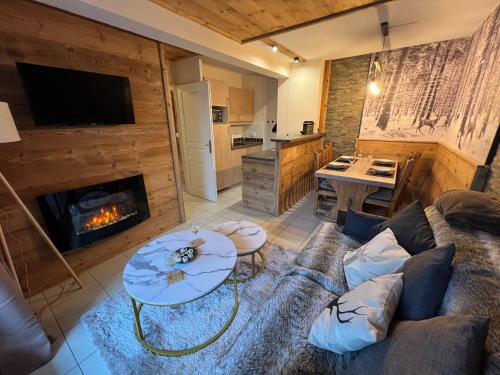 Le Lodge d’Orres Appartement 6p les Orres 1800