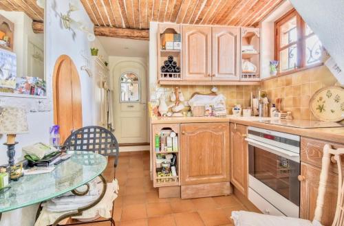 F2 Vieux Village Roquebrune Cap Martin RCM