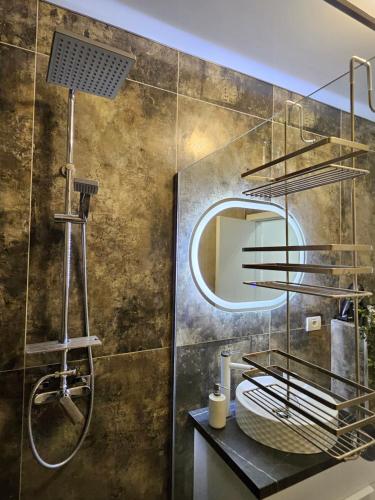 Ένα μπάνιο στο EverGreen Apartment3