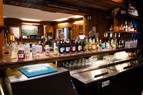 Ποτά στο Riverboat Inn & Suites