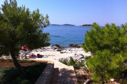 Apartments by the sea Rogoznica - 23439